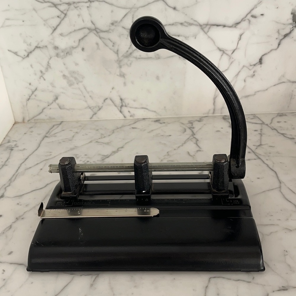 Master 3-Hole Punches with Power Handle